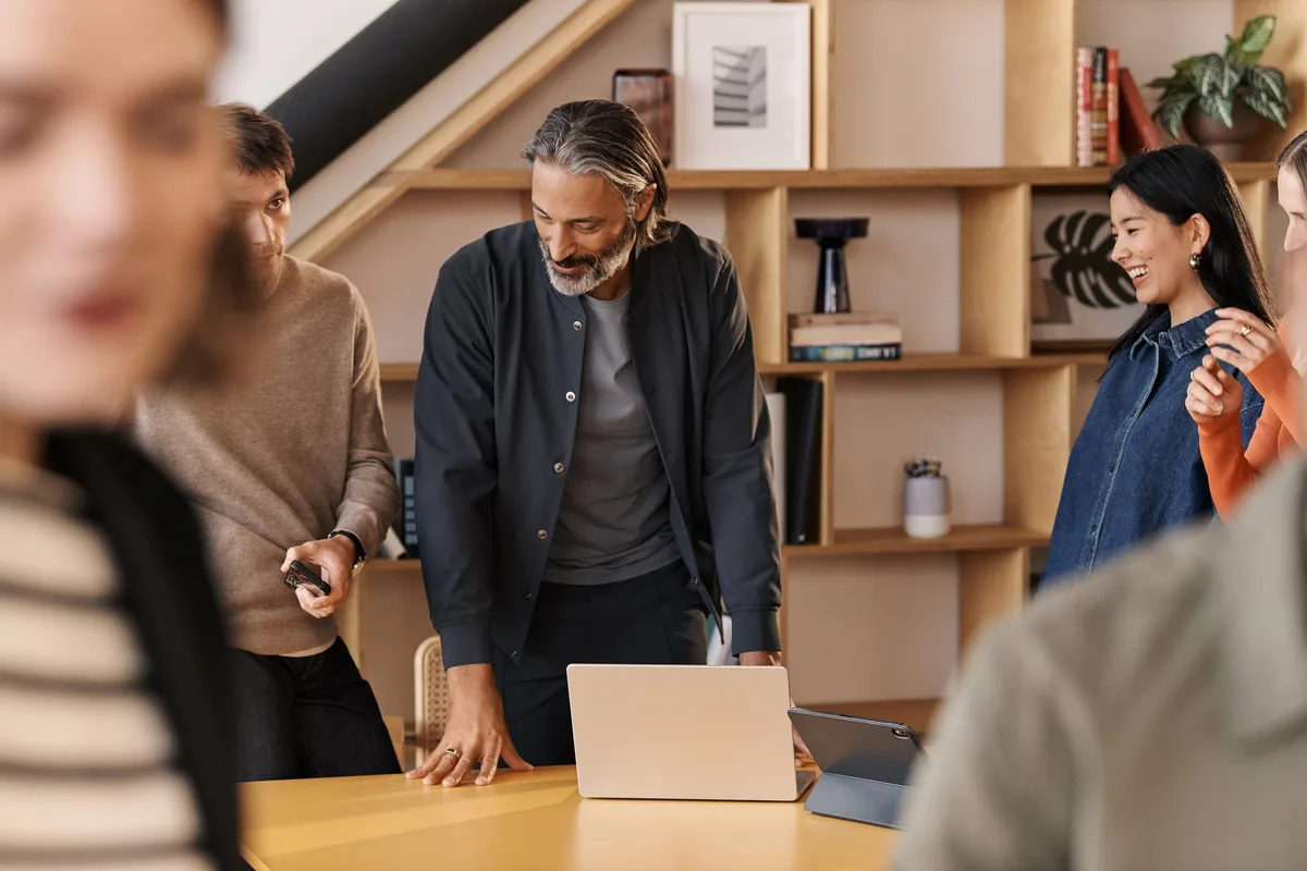 HubSpot's own social preview image for its customer platform